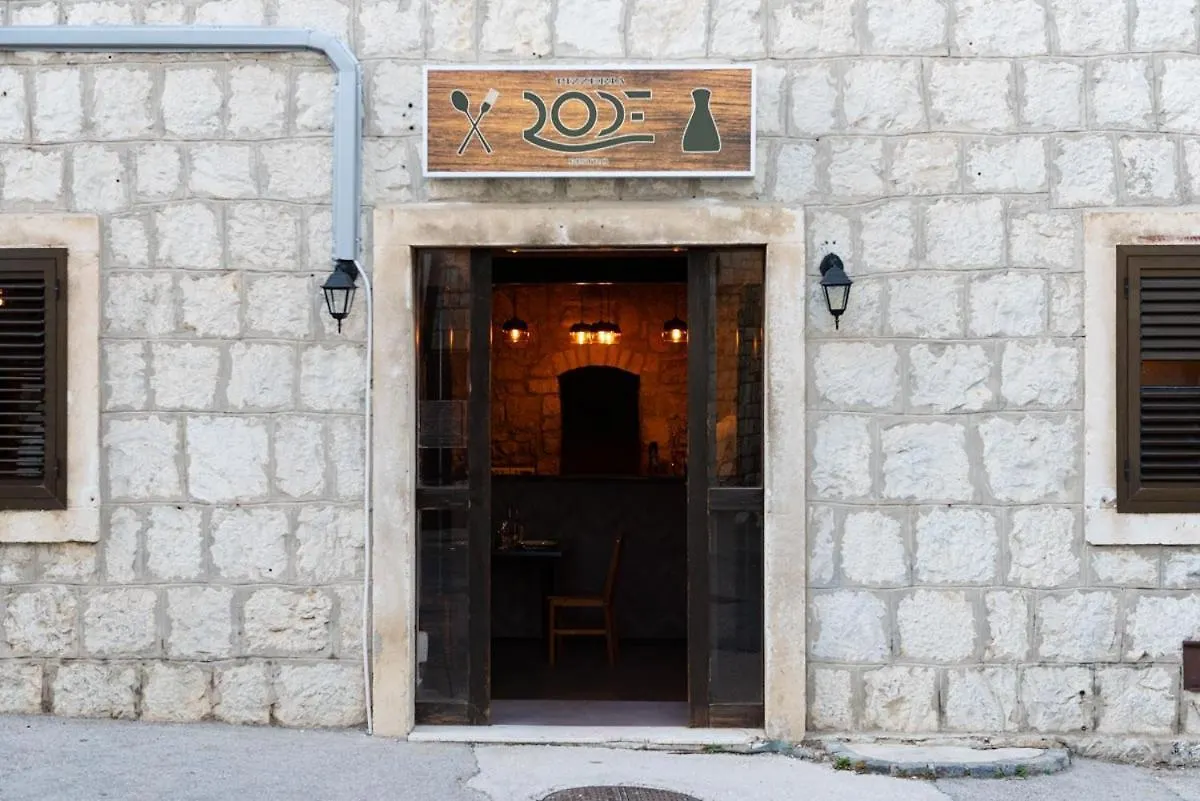 Apartments Magli Kastela